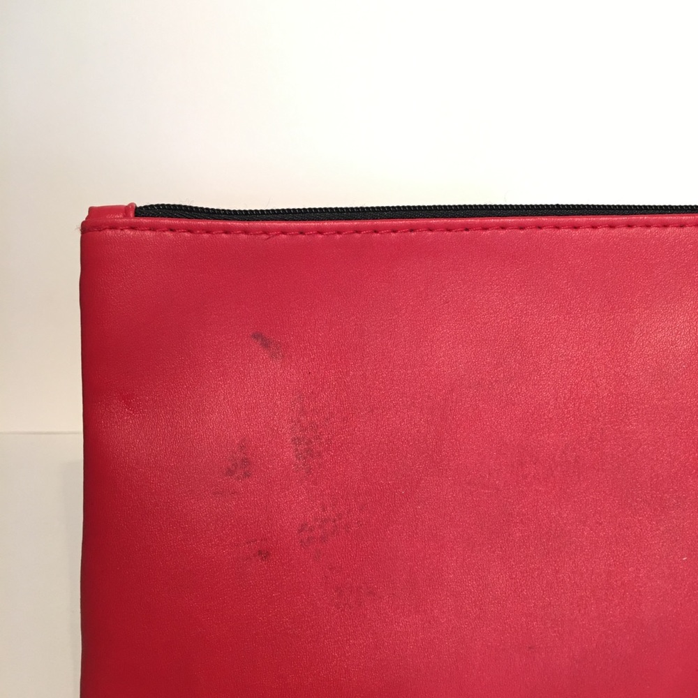 RED POUCH - Picture 3 of 3